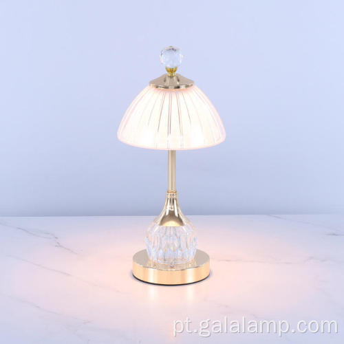 Candeeiro de mesa USB de cristal romântico para uma atmosfera acolhedora